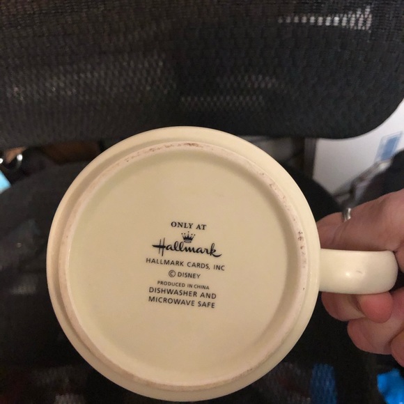 🎠Disney Mickey Mouse Mug- 596 *mug deal $20 or $15 w/offer - Picture 2 of 3